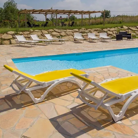 Vakantiehuis Tenuta Costa Dei Platani, Casa Dei Tigli *