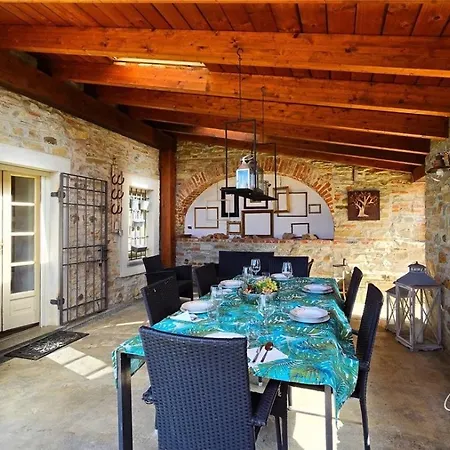 Tenuta Costa Dei Platani, Casa Dei Tigli *