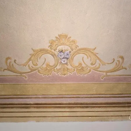 Tenuta Costa Dei Platani, Casa Dei Tigli