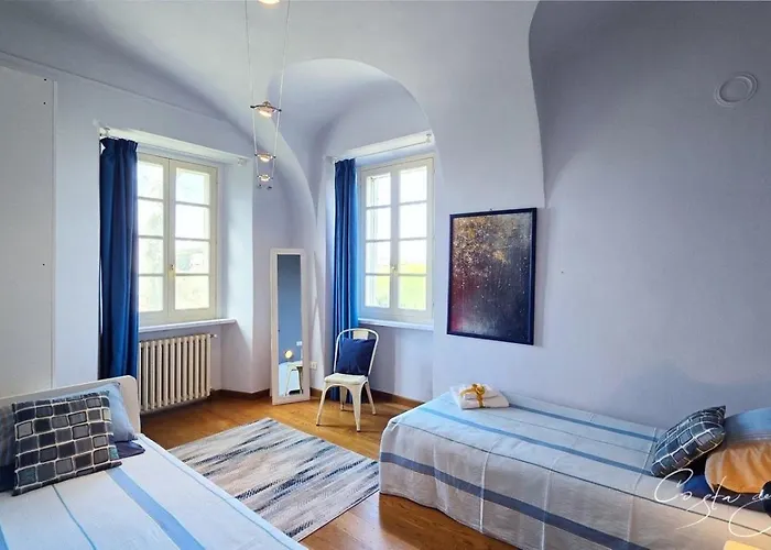 Vakantiehuis Tenuta Costa Dei Platani, Casa Dei Tigli