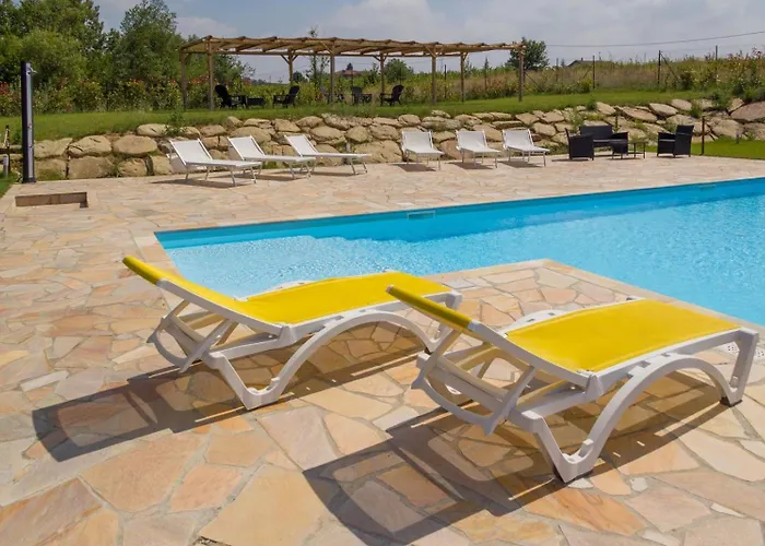 Vakantiehuis Tenuta Costa Dei Platani, Casa Dei Tigli *
